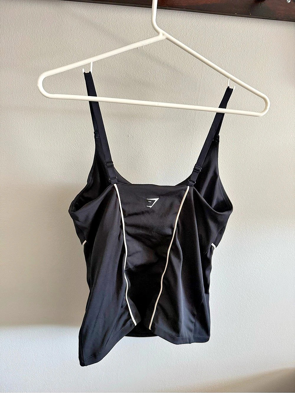 GYMSHARK Tank too - Picture 2 of 3